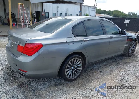 2011 BMW 750I z USA, uszkodzony, nr VIN WBAKA8C55BCY36509